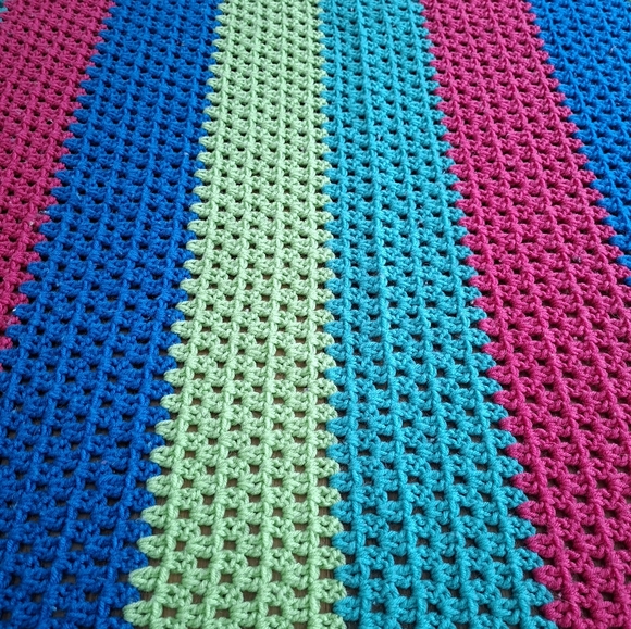 Vintage Handmade Crocheted Heavy Striped Blanket Multicolor Artcraf Blanket - Picture 9 of 12